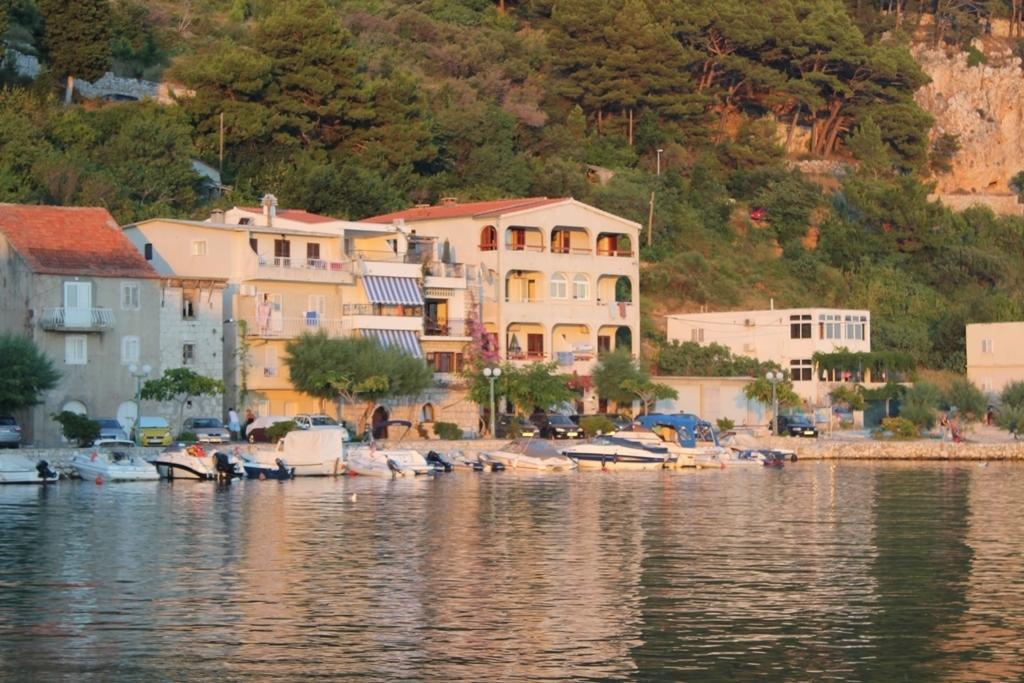 Apartments Juraj دراسنيتش الغرفة الصورة